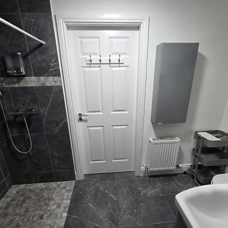 度假居 Beautiful Small 马洛