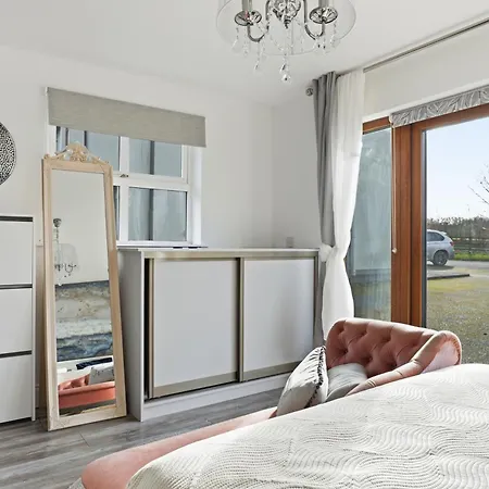 Beautiful Small Holiday home *